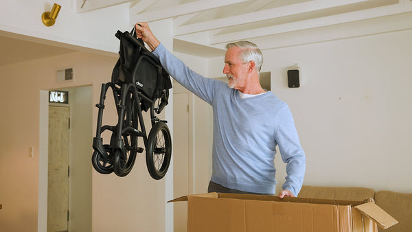 AFT18BK-SF_AEROFLY TRANSPORT CHAIR_STILLS_2.jpg