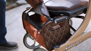 RTL10266CH-HS_DRIVE MEDICAL_13_NITRO DLX ROLLATOR_Stills.00_00_15_19.Still006.jpg